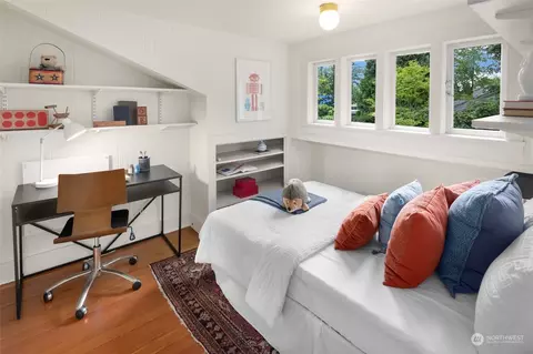 Other - 3330 E John St, Seattle, WA 98112 photo 4 of 10