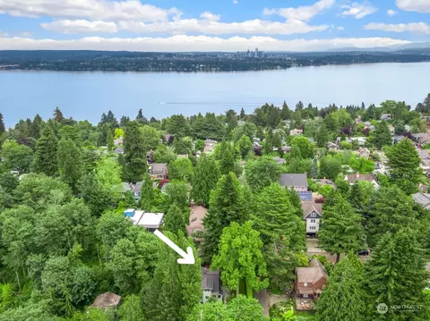 View/Area - 3330 E John St, Seattle, WA 98112 photo 1 of 3