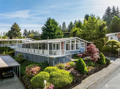 2500 S 370th St #177, Federal Way, WA 98003