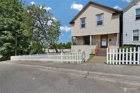 913 Wall St, Everett, WA 98201