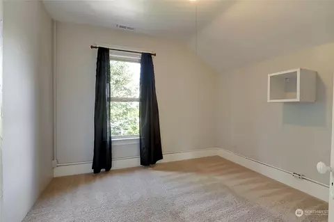 Bedroom - 913 Wall St, Everett, WA 98201 photo 1 of 5