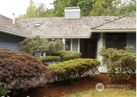 1009 227th Ave NE, Sammamish, WA 98074