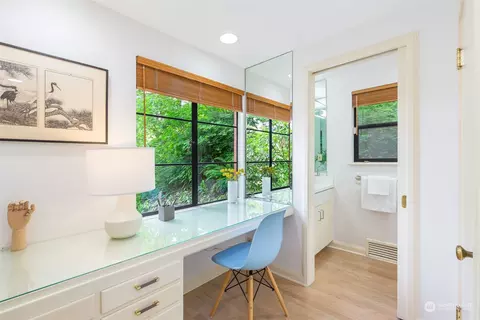 303 36th Ave E, Seattle, WA 98112 photo 13