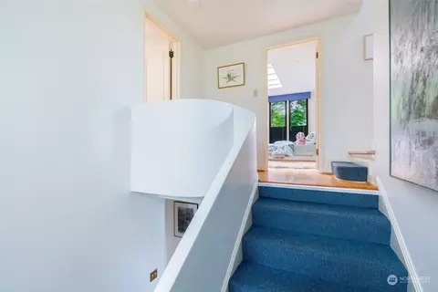 303 36th Ave E, Seattle, WA 98112 photo 14
