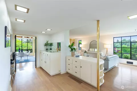303 36th Ave E, Seattle, WA 98112 photo 4