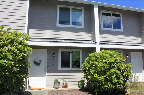 Exterior - 2733 Initial Pl, Enumclaw, WA 98022 photo 8 of 11