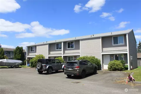 Exterior - 2733 Initial Pl, Enumclaw, WA 98022 photo 2 of 11