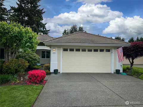 6943 Fairway Ln SE, Olympia, WA 98501