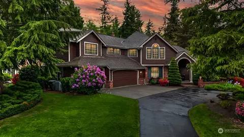 23022 SE 40th Pl, Sammamish, WA 98075