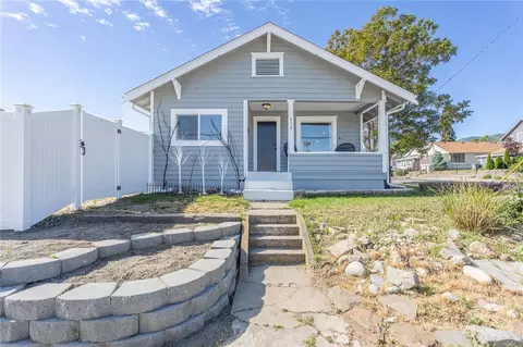 619 3rd St, Wenatchee, WA 98801