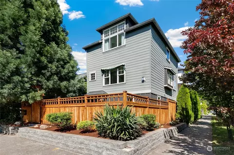 5236 25th Ave SW, Seattle, WA 98106