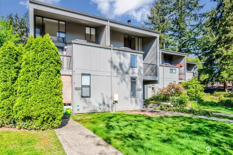 6640 137th Ave NE #473, Redmond, WA 98052