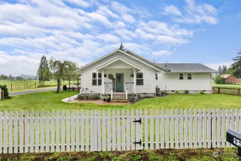 9513 SW James Rd, Rochester, WA 98579