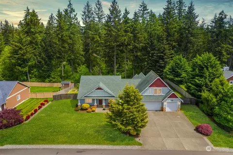 9201 Fox Ridge Ln SE, Olympia, WA 98513
