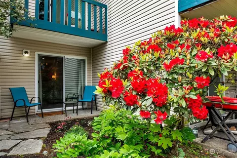 17431 Ambaum Blvd S #C13, Burien, WA 98148