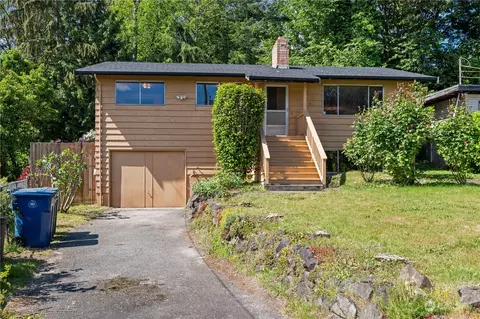 545 S 111th St, Seattle, WA 98168