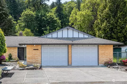 13203 SE 151st St NW, Renton, WA 98058