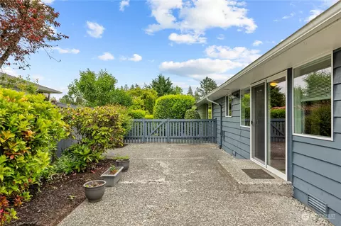 10616 NE 194th St, Bothell, WA 98011 photo 22