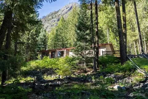 20 Mckinney Rd, Winthrop, WA 98862