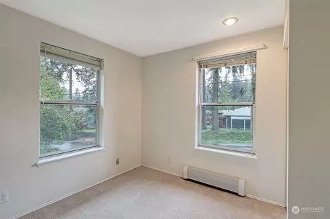 Bedroom - 19910 96th Ave NE, Bothell, WA 98011 photo 4 of 4