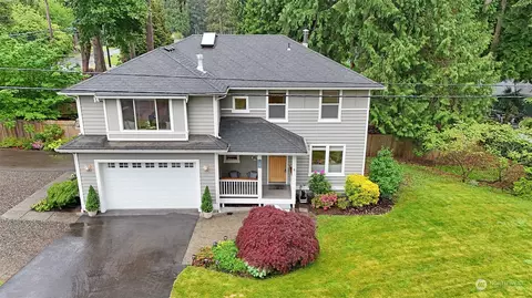 Exterior - 19910 96th Ave NE, Bothell, WA 98011 photo 8 of 11