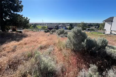 437 Strand Rd, Ephrata, WA 98823