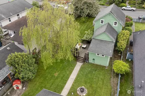 View/Area - 1925 Oakes Ave, Everett, WA 98201 photo 6 of 8
