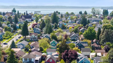 View/Area - 1925 Oakes Ave, Everett, WA 98201 photo 8 of 8