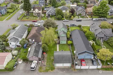 View/Area - 1925 Oakes Ave, Everett, WA 98201 photo 5 of 8