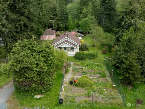 18509 Elkhorn Blvd E, Orting, WA 98360 photo 2
