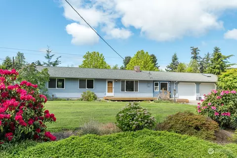 1936 Cascade View Dr, Camano Island, WA 98282