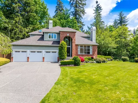 4992 173rd Pl, Bellevue, WA 98006