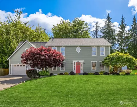 2698 NE Lillehammer Ln, Poulsbo, WA 98370