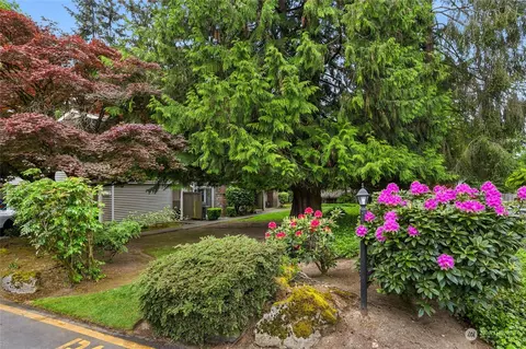 Exterior - 424 214th St SW #24B, Bothell, WA 98021 photo 4 of 9