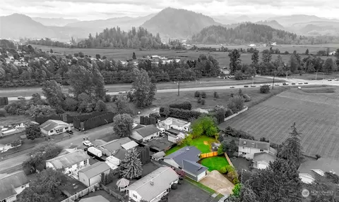 349 Harmony Ln, Enumclaw, WA 98022 photo 6