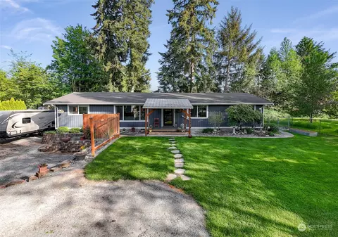 23592 Cooma Pl, Mount Vernon, WA 98274