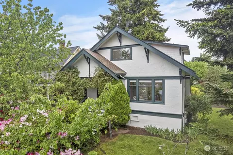 2846 NW 65th St, Seattle, WA 98117