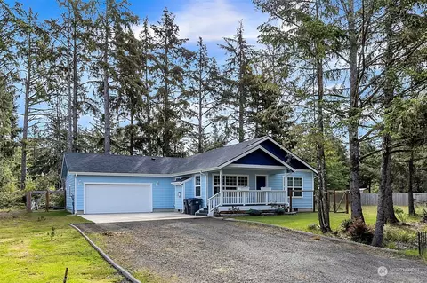 672 Itswoot Ave SE, Ocean Shores, WA 98569