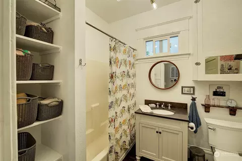 Bath - 3710 Wetmore Ave, Everett, WA 98201 photo 2 of 2