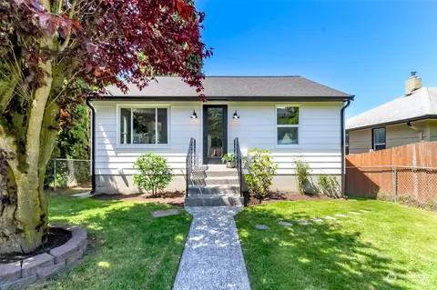 7949 15th Ave SW, Seattle, WA 98106