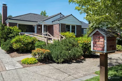 Exterior - 115 30th Ave E, Seattle, WA 98112 photo 1 of 5