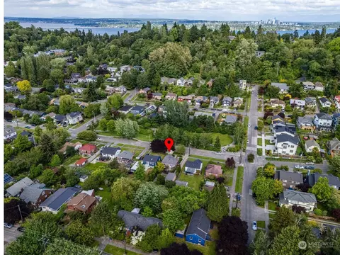 View/Area - 115 30th Ave E, Seattle, WA 98112 photo 5 of 5