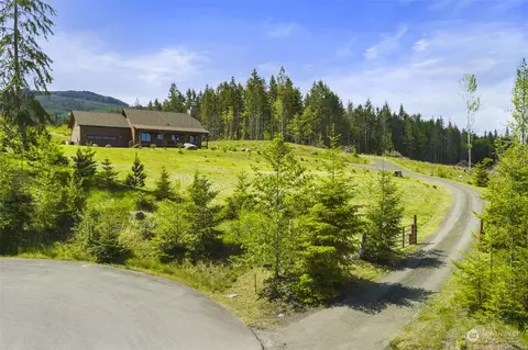 Exterior - 302 View Ridge Dr, Sequim, WA 98382 photo 7 of 8