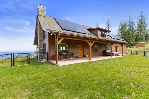 Exterior - 302 View Ridge Dr, Sequim, WA 98382 photo 6 of 8