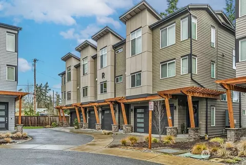 19225 Damson Rd #R2, Lynnwood, WA 98036