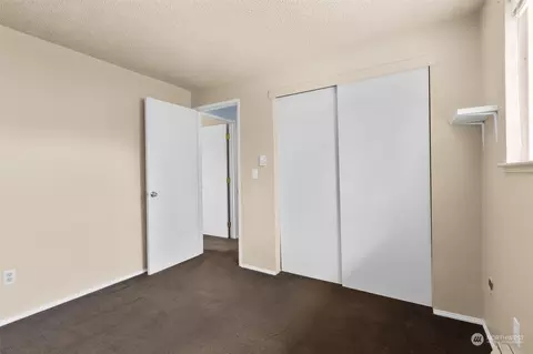 Bedroom - 118 Raspberry Ln, Sultan, WA 98294 photo 6 of 6