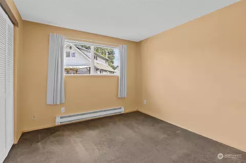 Bedroom - 118 Raspberry Ln, Sultan, WA 98294 photo 3 of 6