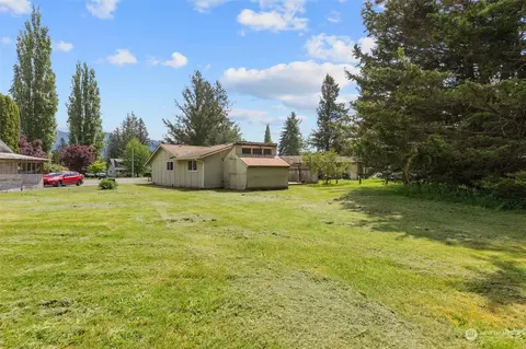 Exterior - 118 Raspberry Ln, Sultan, WA 98294 photo 9 of 11