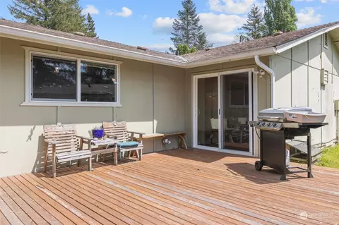 Exterior - 118 Raspberry Ln, Sultan, WA 98294 photo 2 of 11