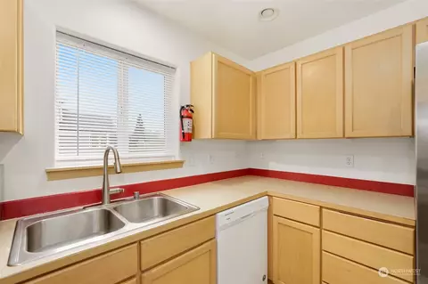 1007 Rockefeller Ave, Everett, WA 98201 photo 15